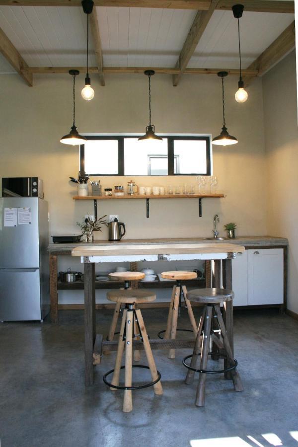Avo&Oak Guesthouse จอร์จ ภายนอก รูปภาพ