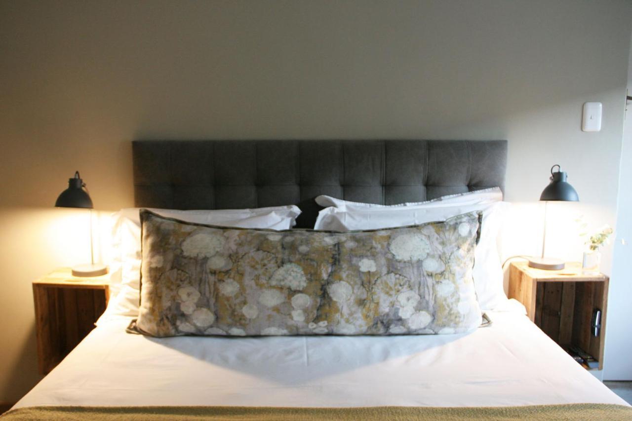 Avo&Oak Guesthouse จอร์จ ภายนอก รูปภาพ