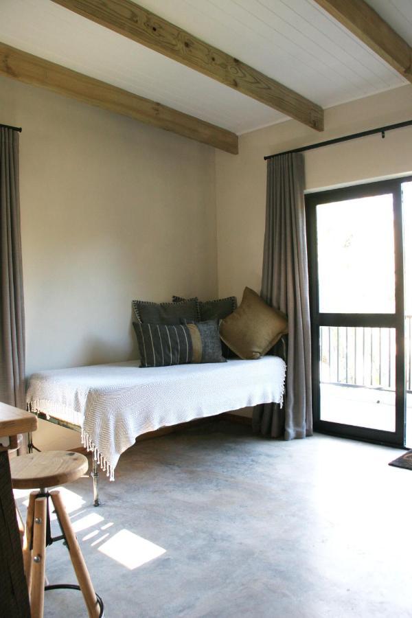 Avo&Oak Guesthouse จอร์จ ภายนอก รูปภาพ