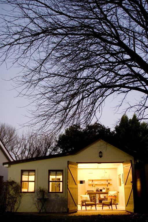 Avo&Oak Guesthouse จอร์จ ภายนอก รูปภาพ