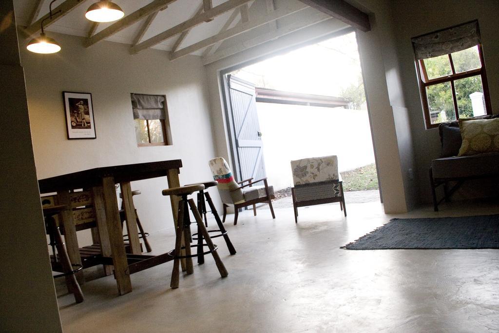 Avo&Oak Guesthouse จอร์จ ภายนอก รูปภาพ