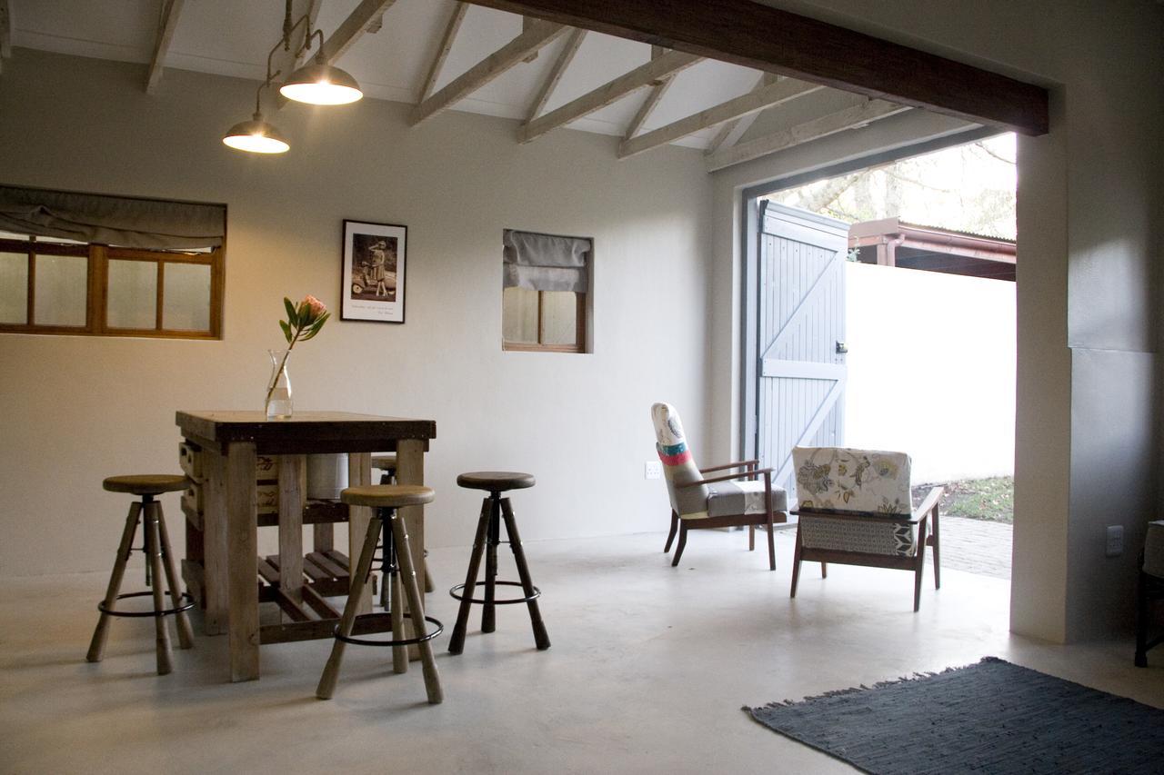 Avo&Oak Guesthouse จอร์จ ภายนอก รูปภาพ